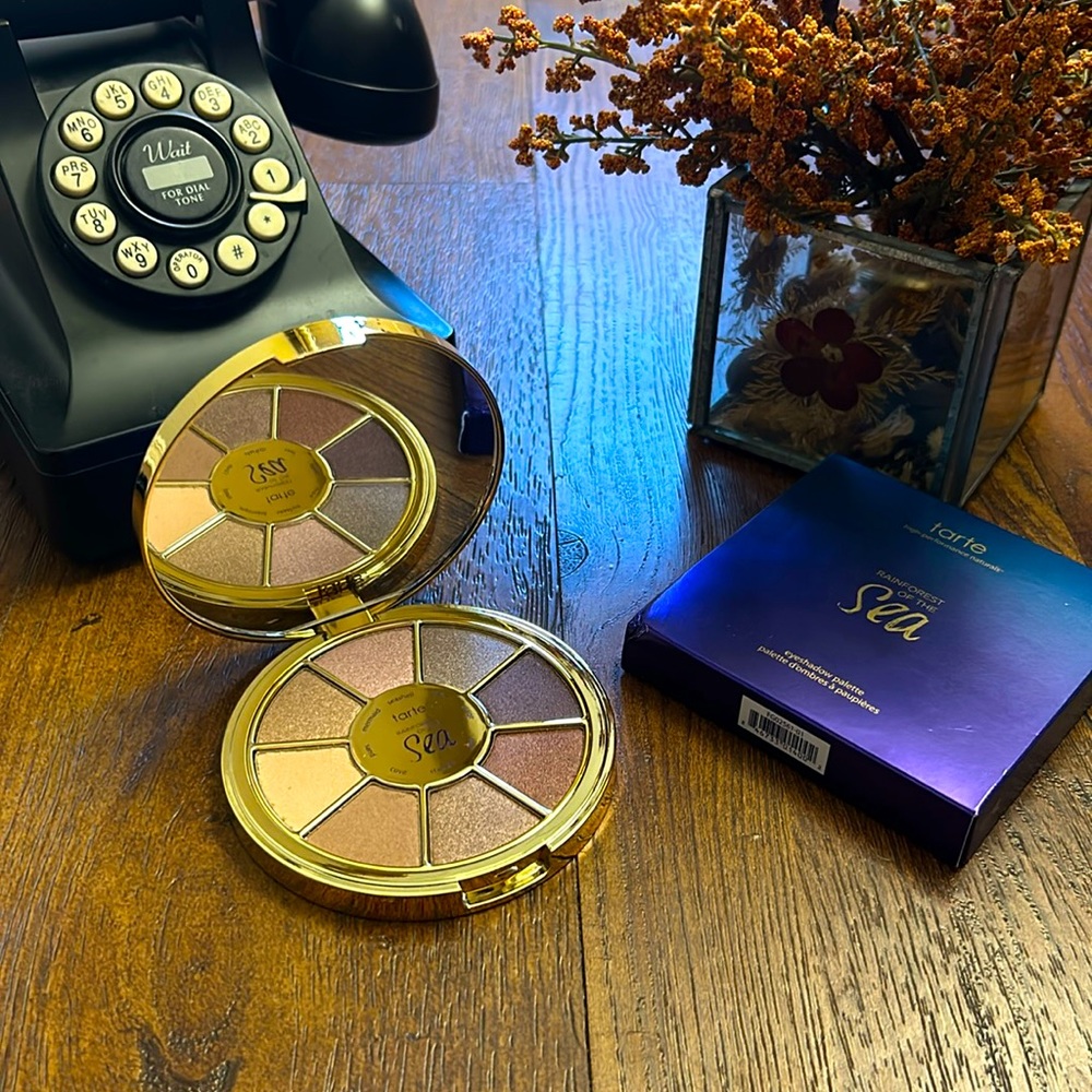 Tarte Eyeshadow Palette